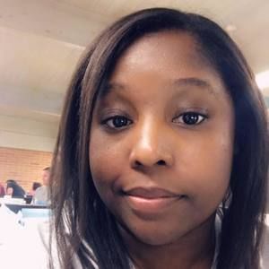 Meet your Posher, Brittney